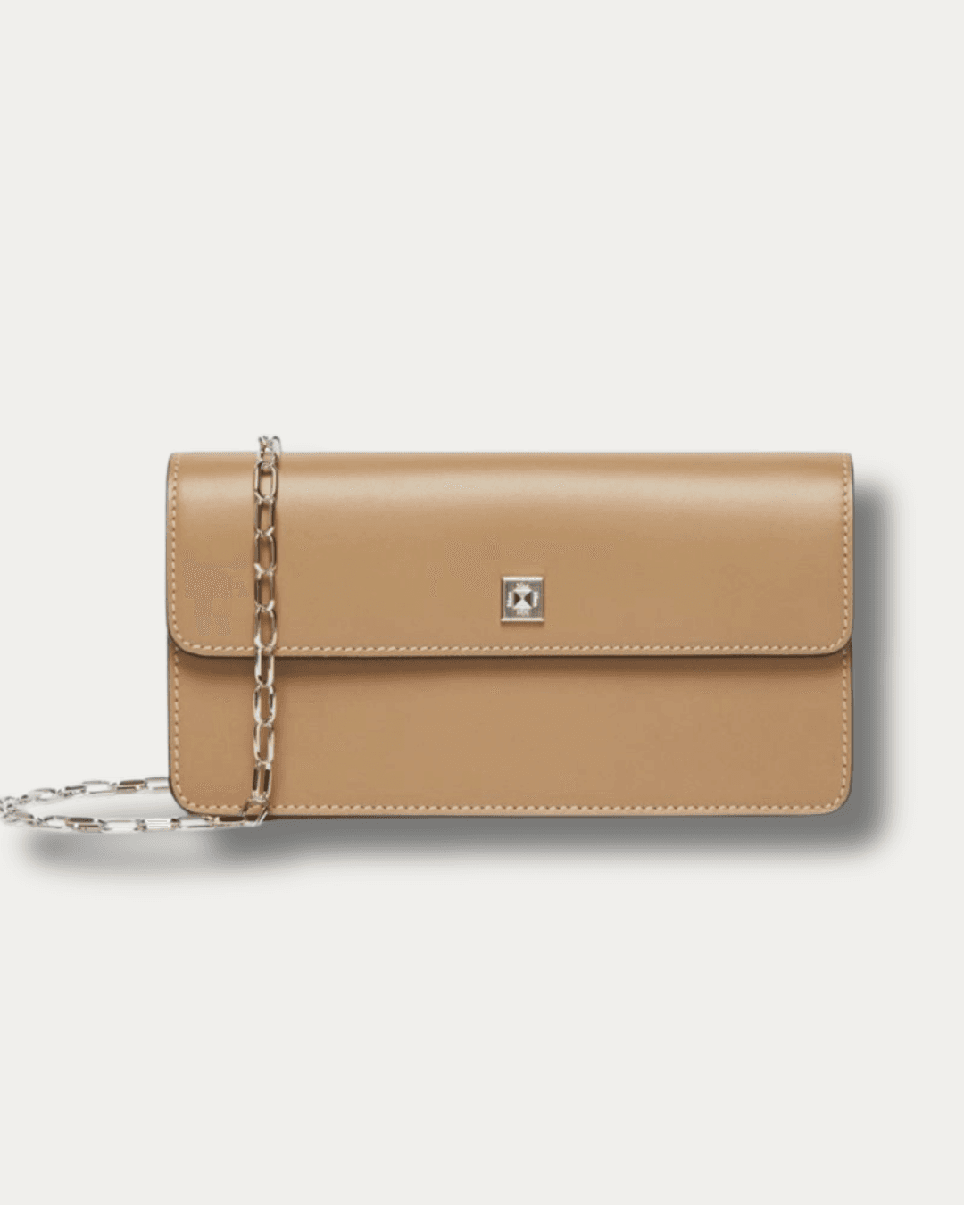 Max Mara no logo.png